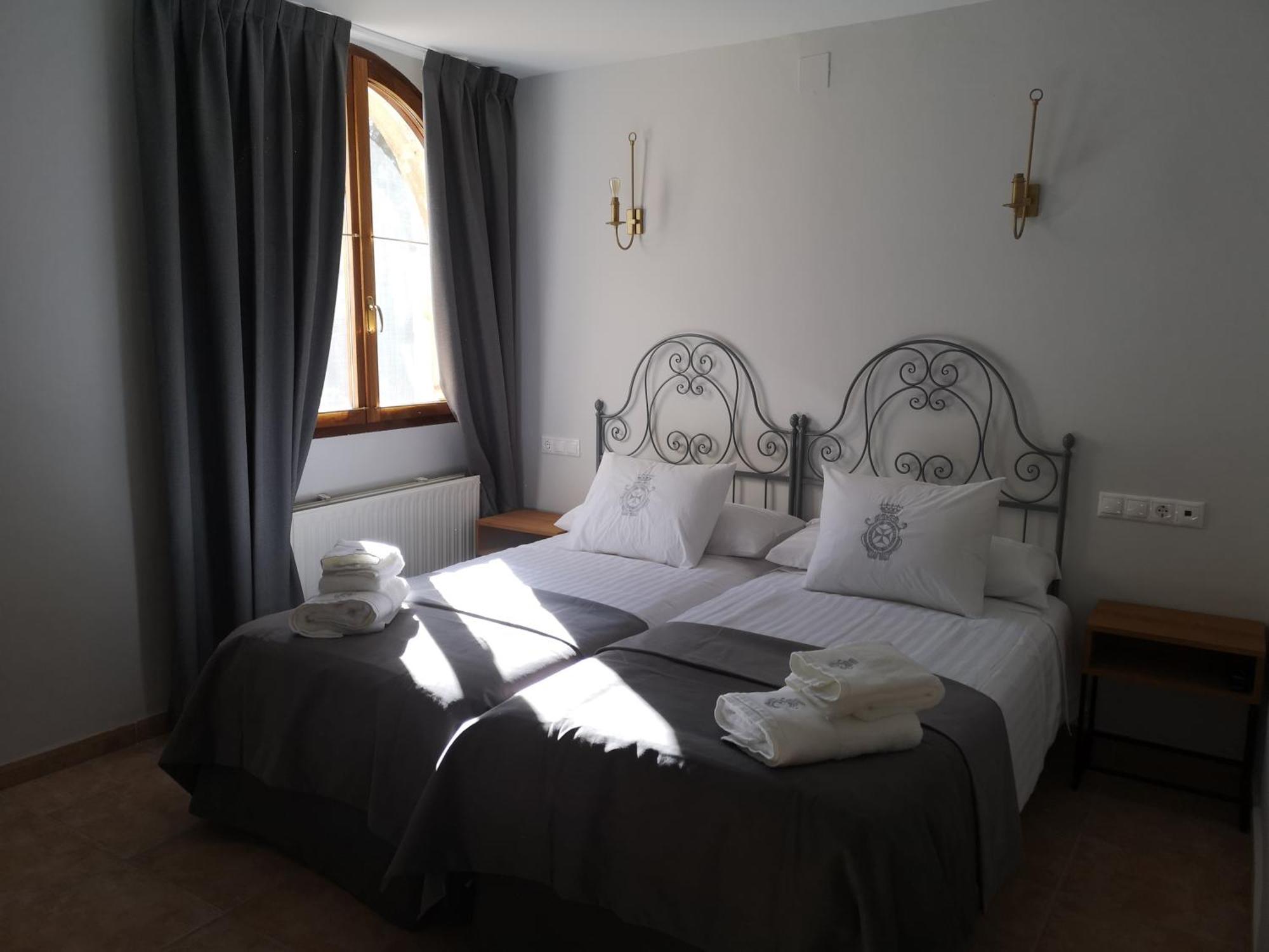 Hotel Monasterio De Tejeda Garaballa Buitenkant foto