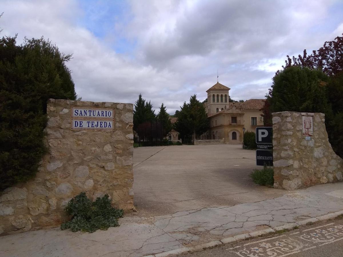 Hotel Monasterio De Tejeda Garaballa Buitenkant foto